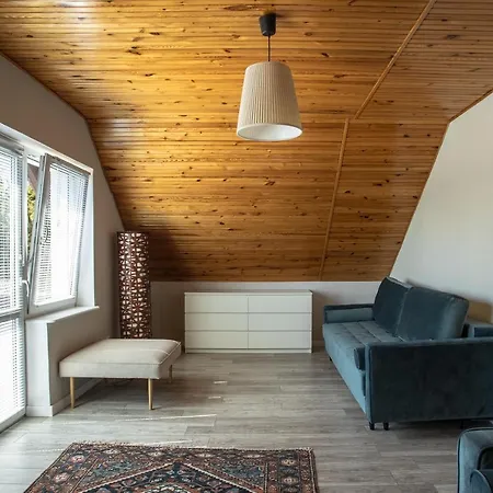 Dom Nad Jeziorem W Borzechowie * Borzechowo